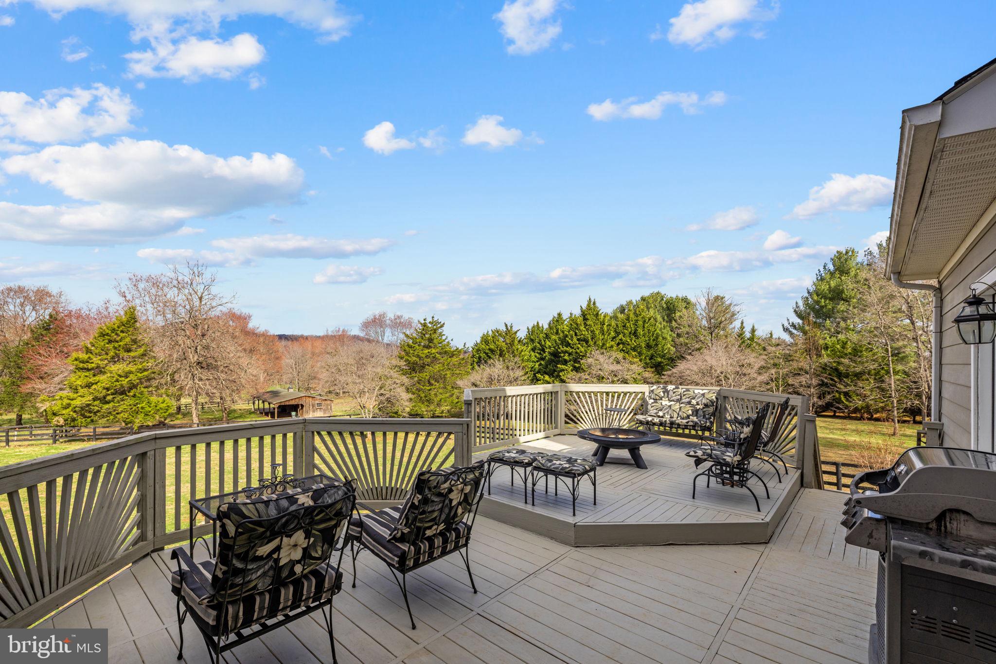 9491 WALSINGHAM LANE