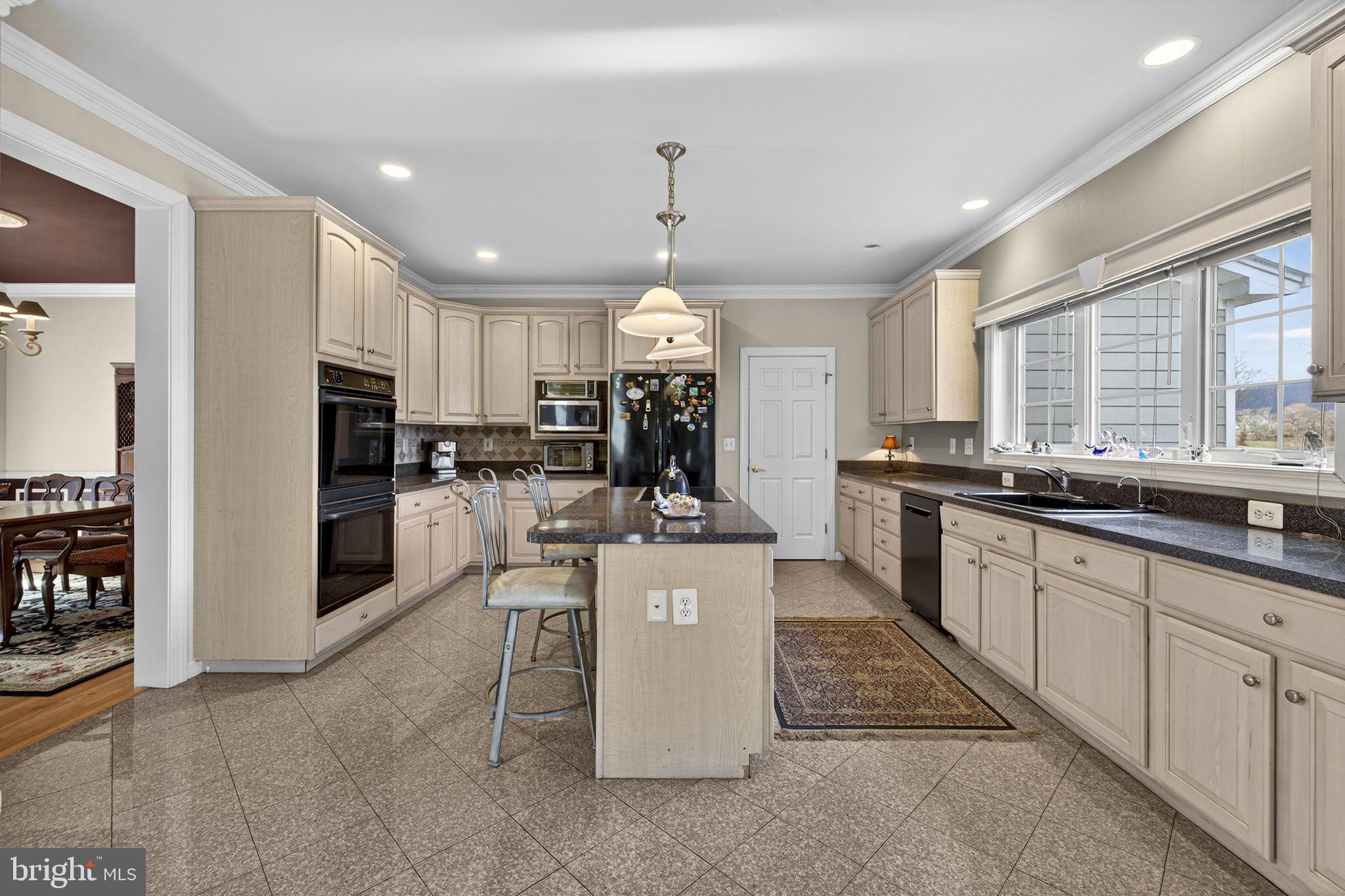 9491 WALSINGHAM LANE