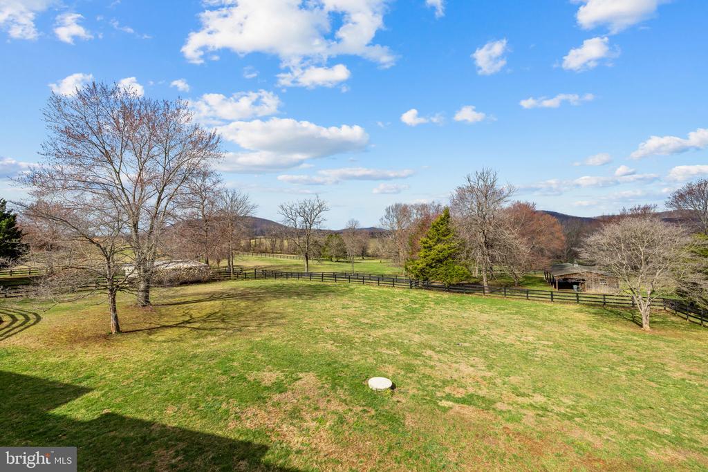 9491 WALSINGHAM LANE