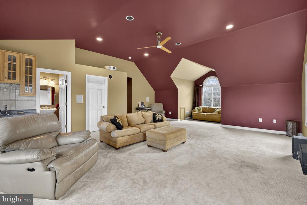 9491 WALSINGHAM LANE