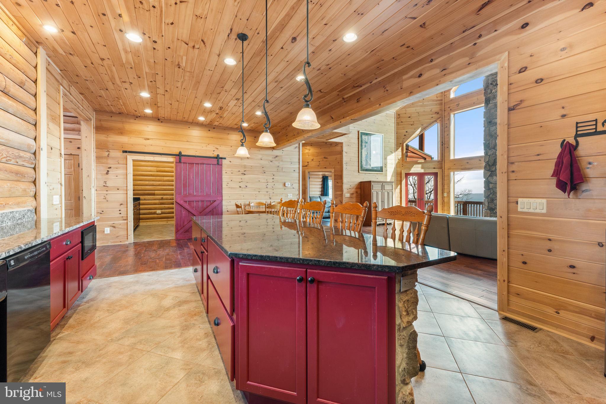 1581 GREAT MOUNTAIN LANE