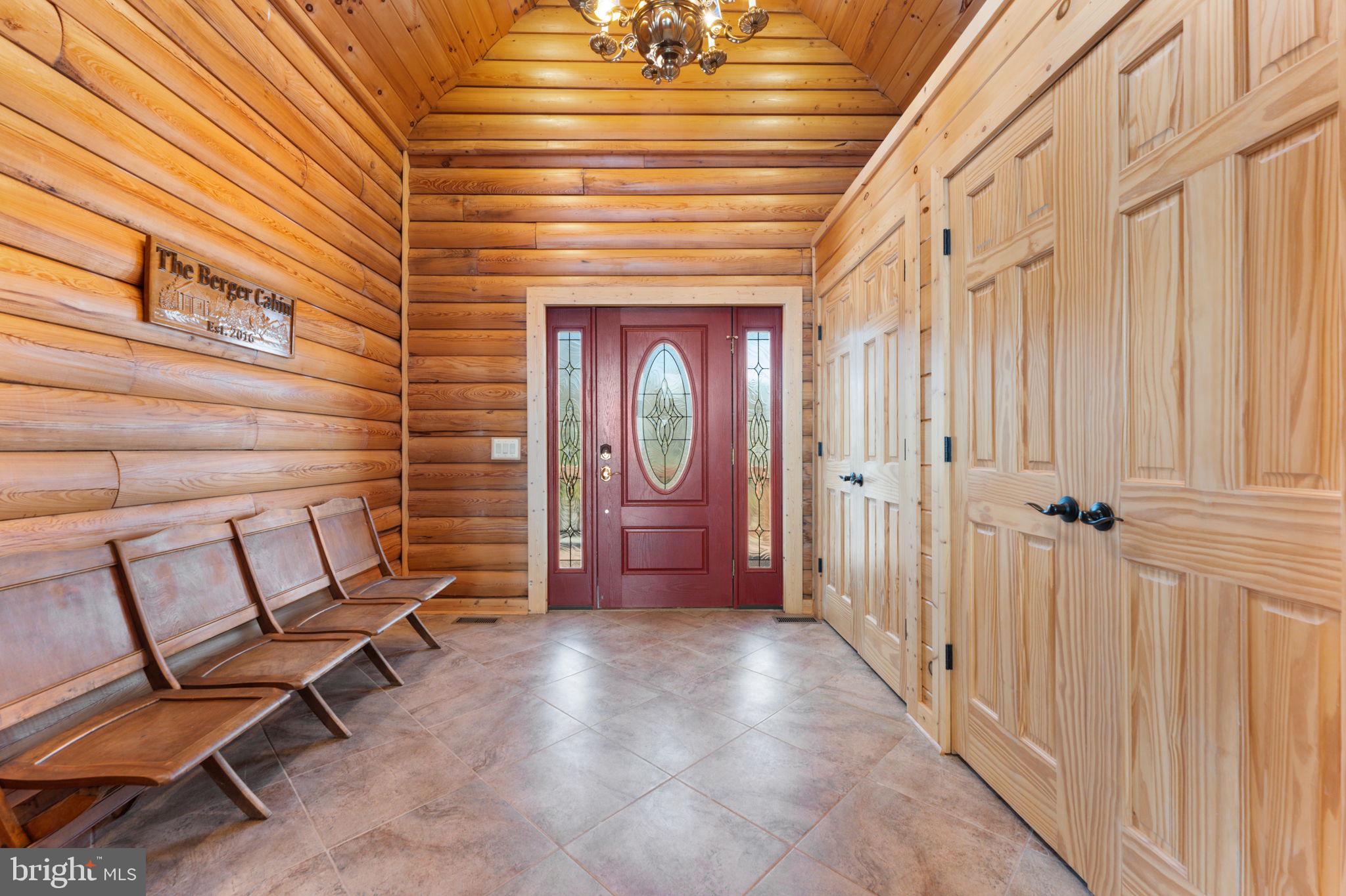 1581 GREAT MOUNTAIN LANE