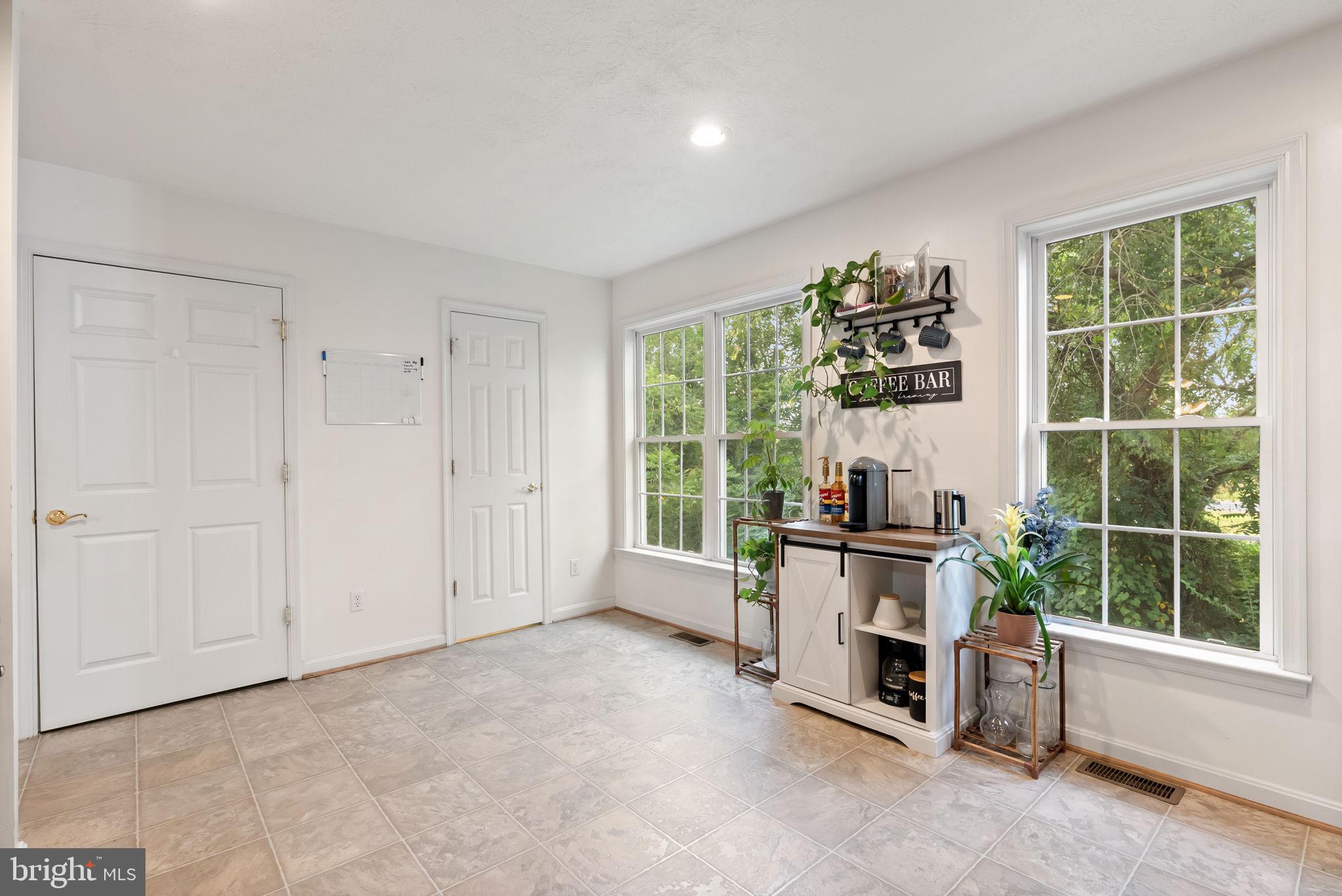5088 COMER DRIVE