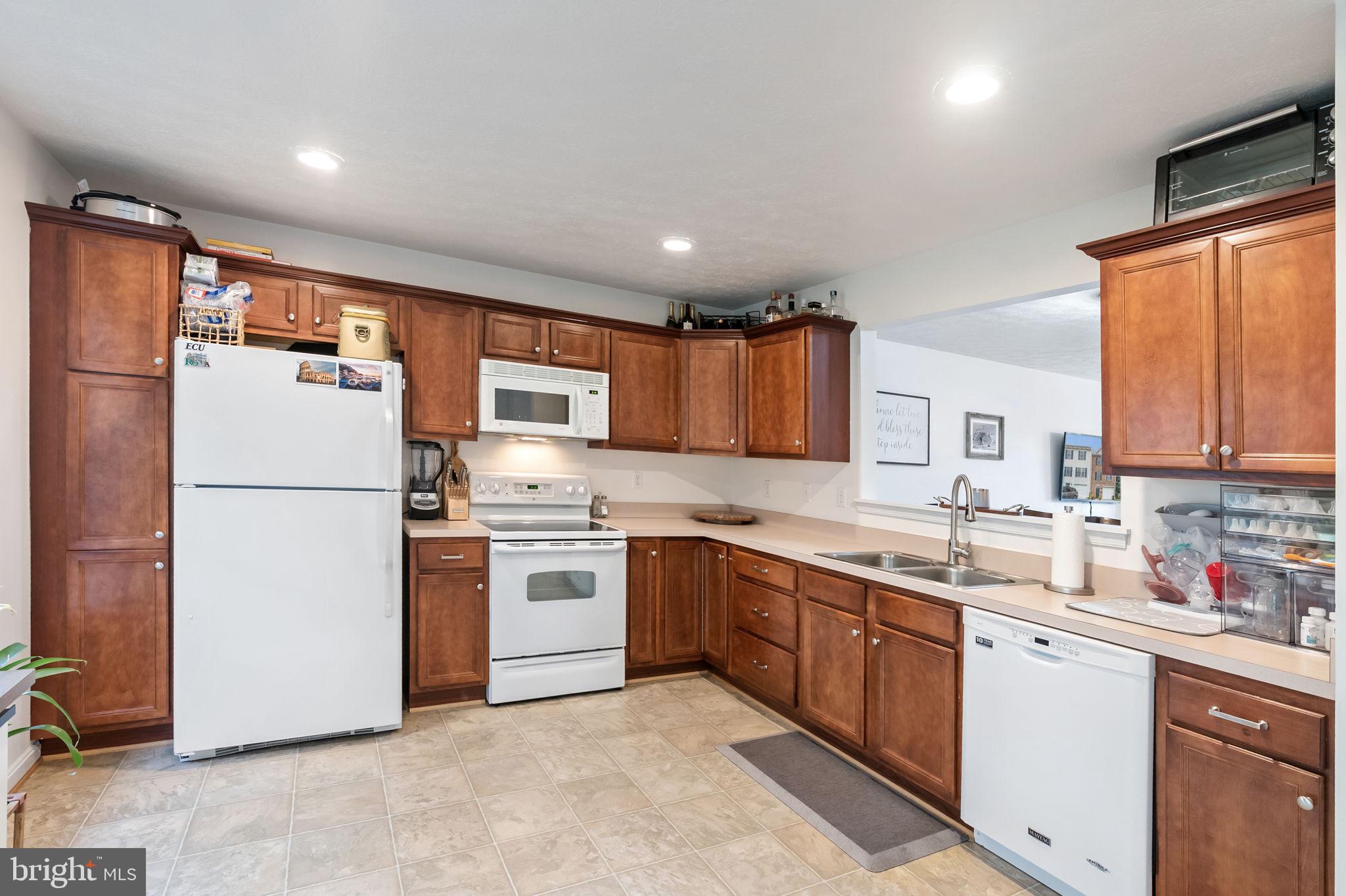 5088 COMER DRIVE