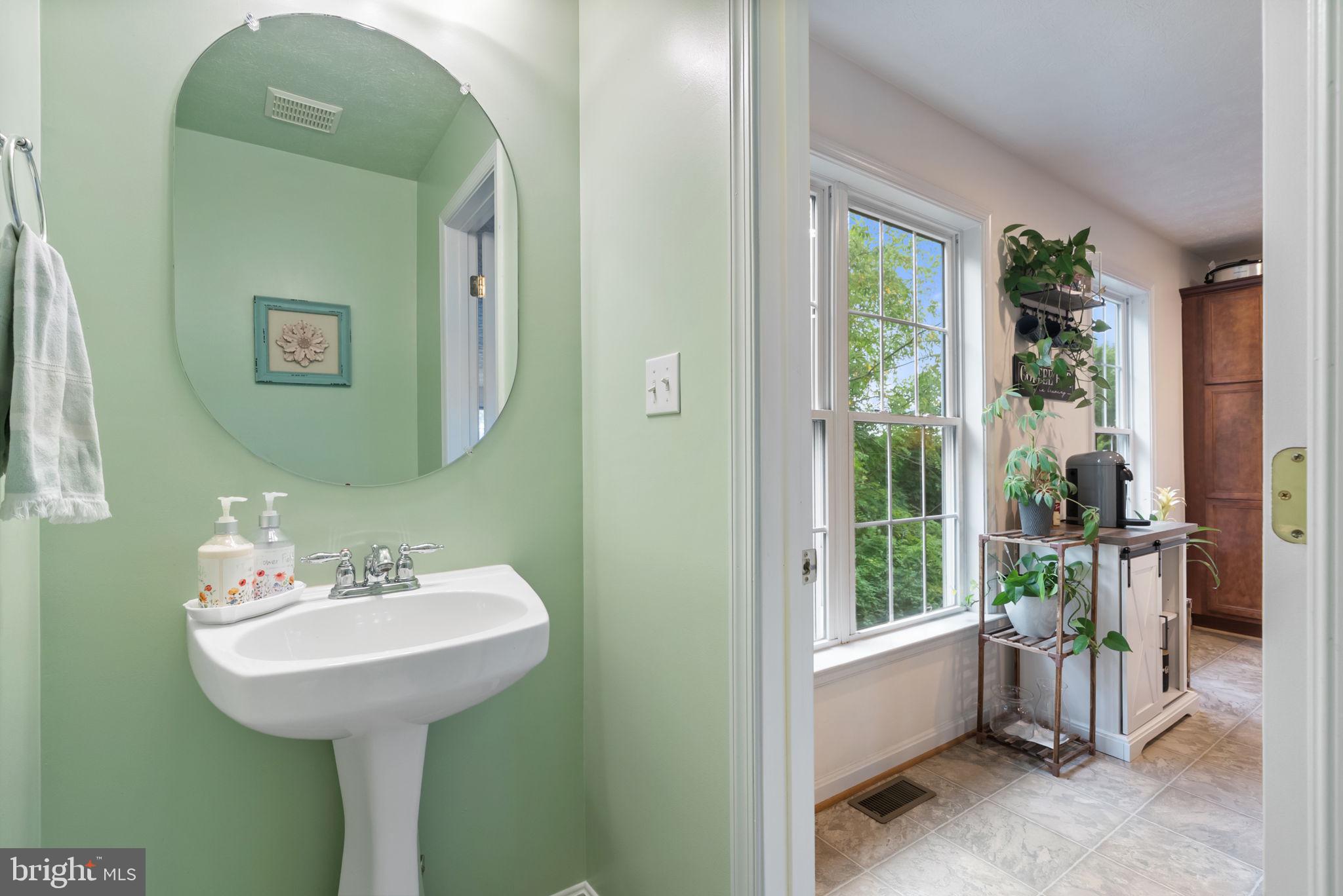 5088 COMER DRIVE