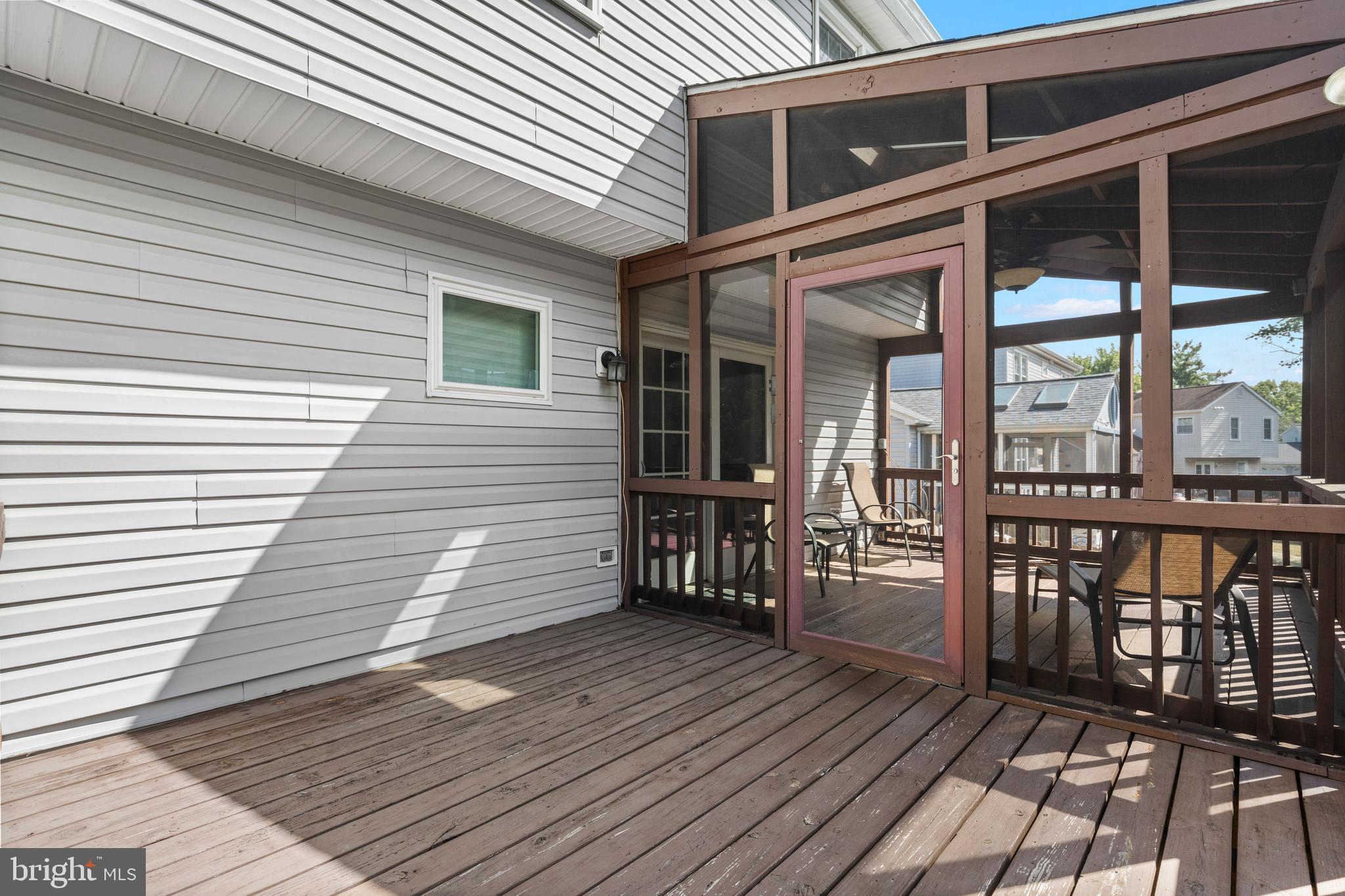 15205 BANNON HILL COURT