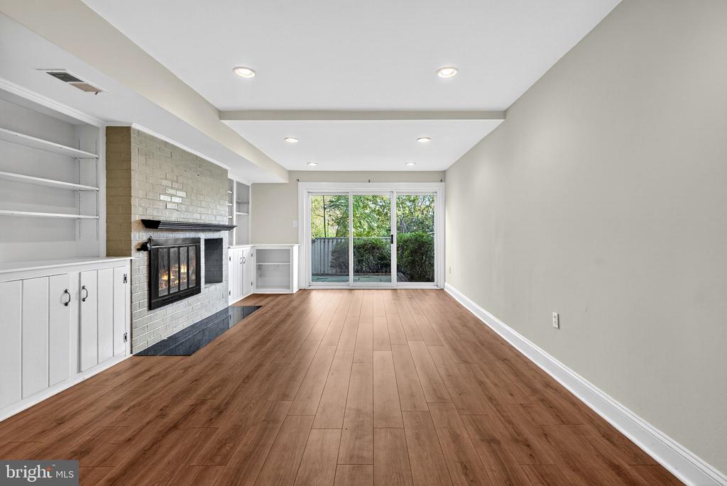 11430 LINKS DRIVE