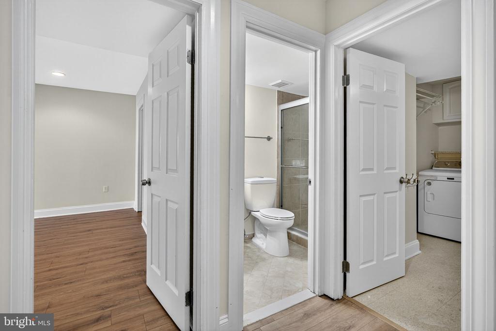 11430 LINKS DRIVE