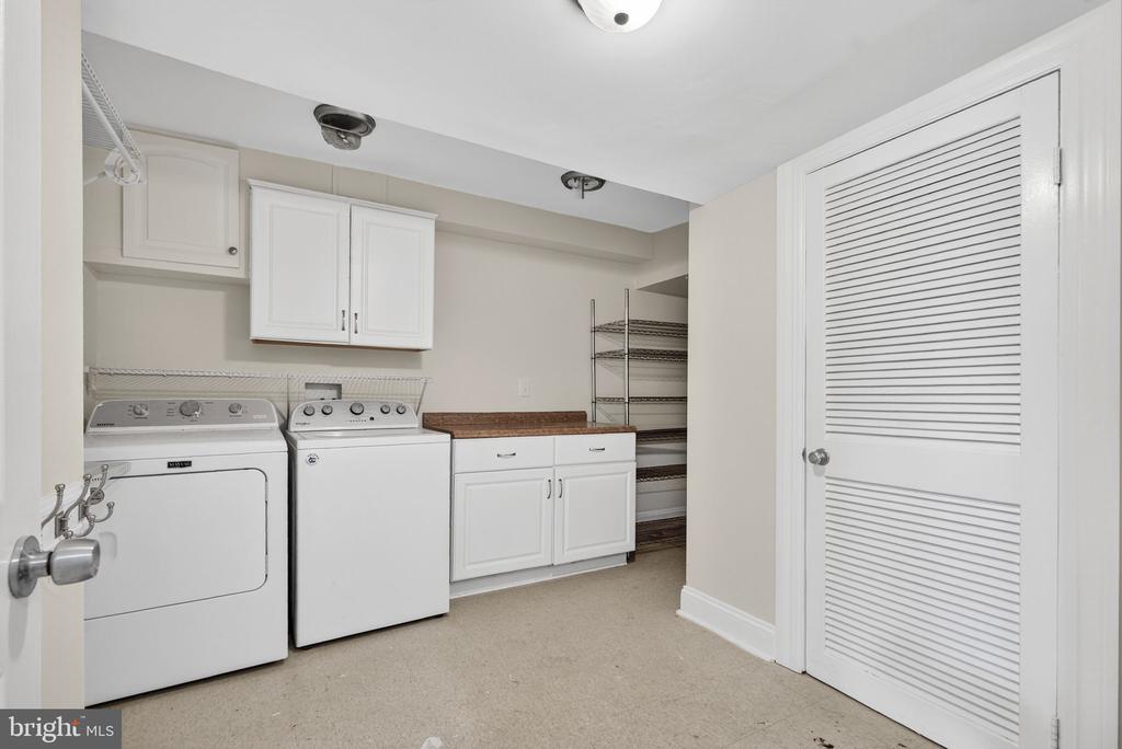 11430 LINKS DRIVE