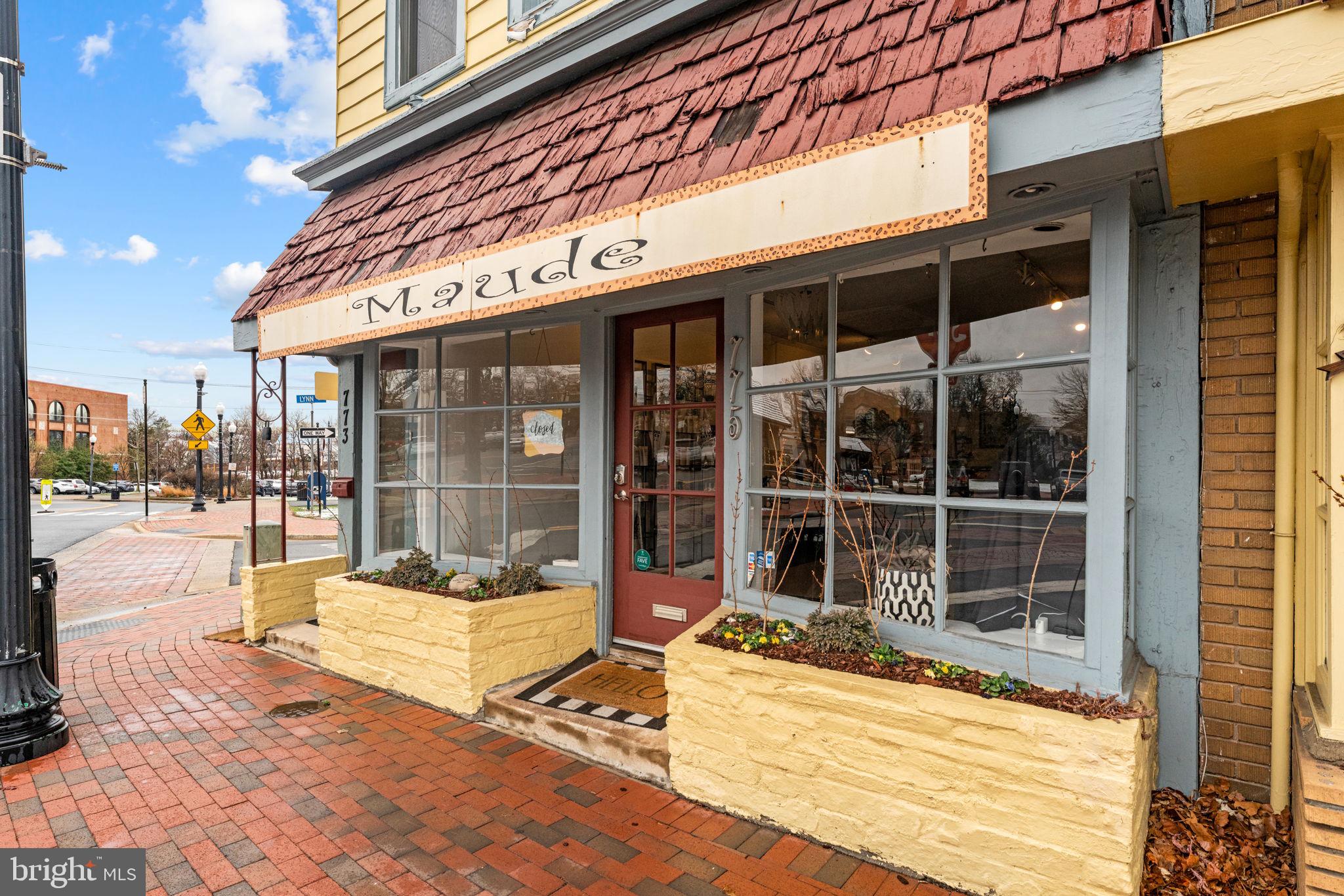 773 & 775 STATION STREET