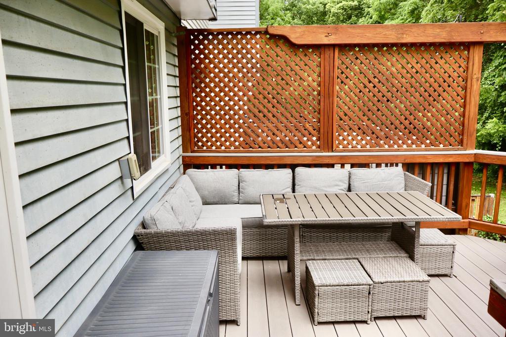 2115 PRESTON SQUARE COURT