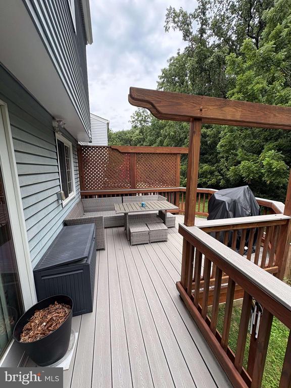 2115 PRESTON SQUARE COURT