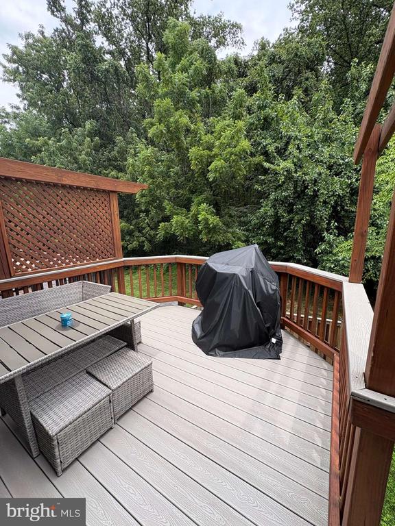 2115 PRESTON SQUARE COURT