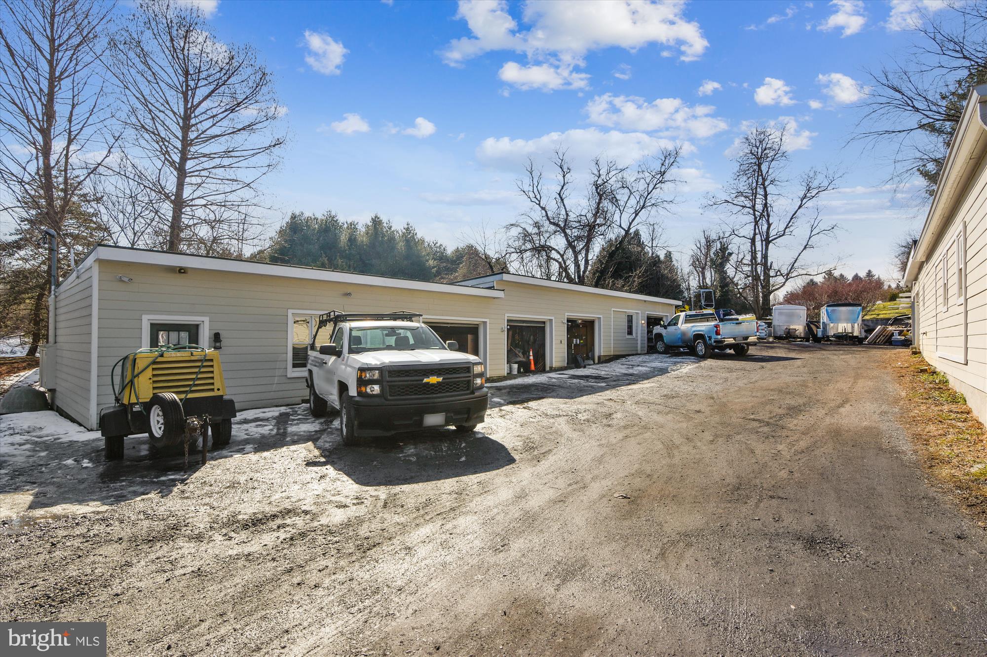 104 & 106 S PENDLETON STREET