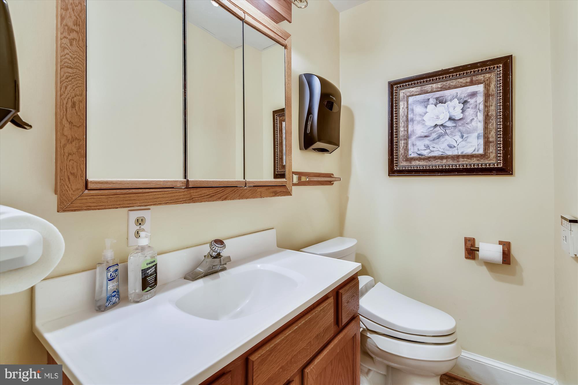 104 & 106 S PENDLETON STREET