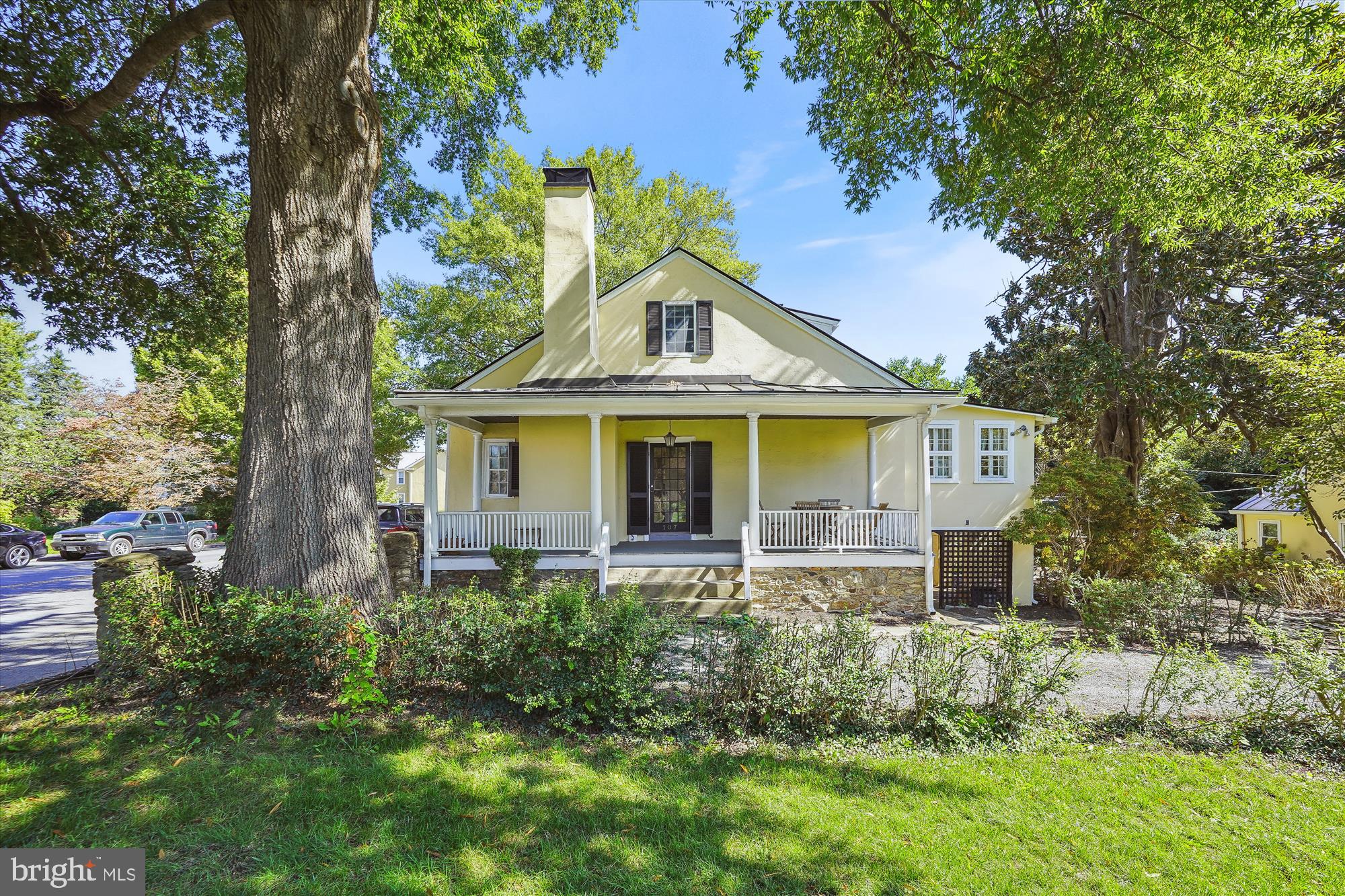 107 E WASHINGTON STREET