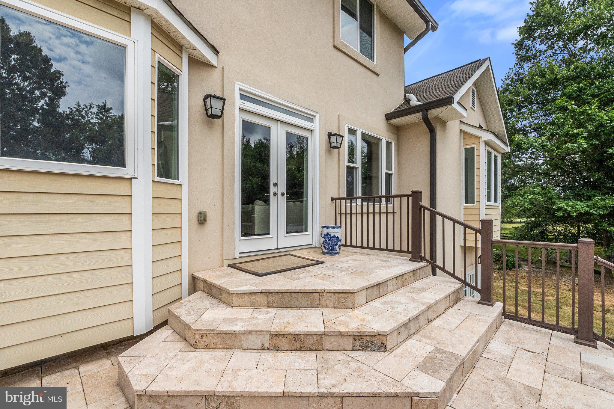 36715 SNICKERSVILLE TURNPIKE