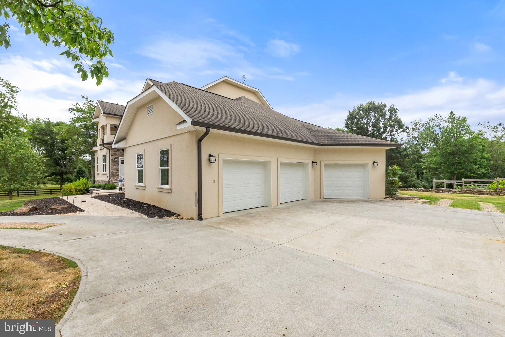 36715 SNICKERSVILLE TURNPIKE