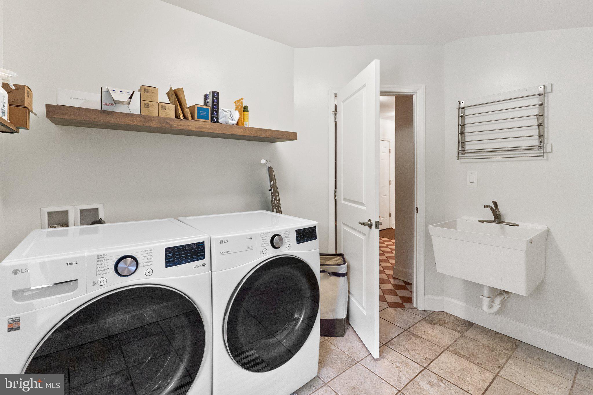 36715 SNICKERSVILLE TURNPIKE