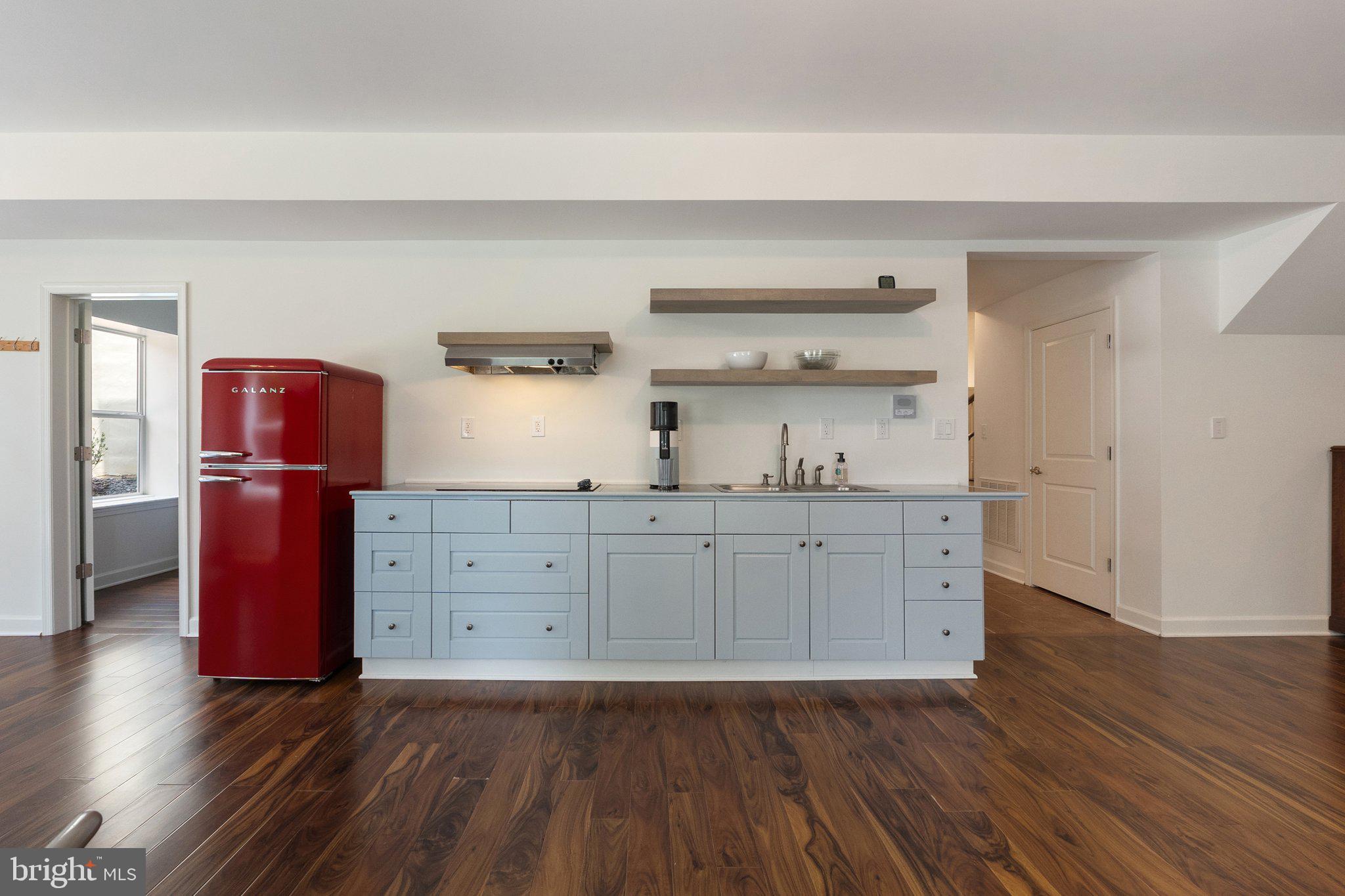 36715 SNICKERSVILLE TURNPIKE