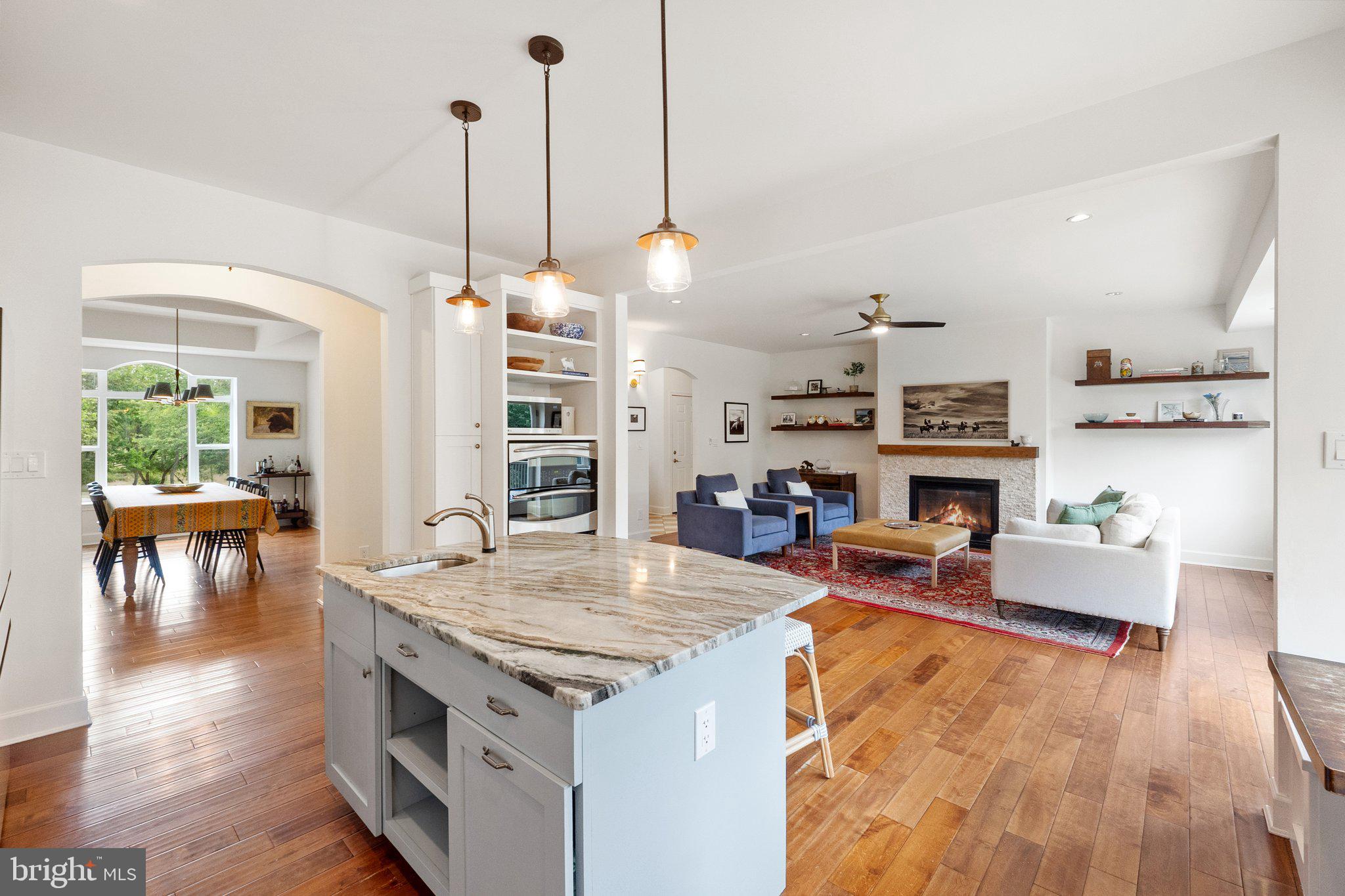 36715 SNICKERSVILLE TURNPIKE