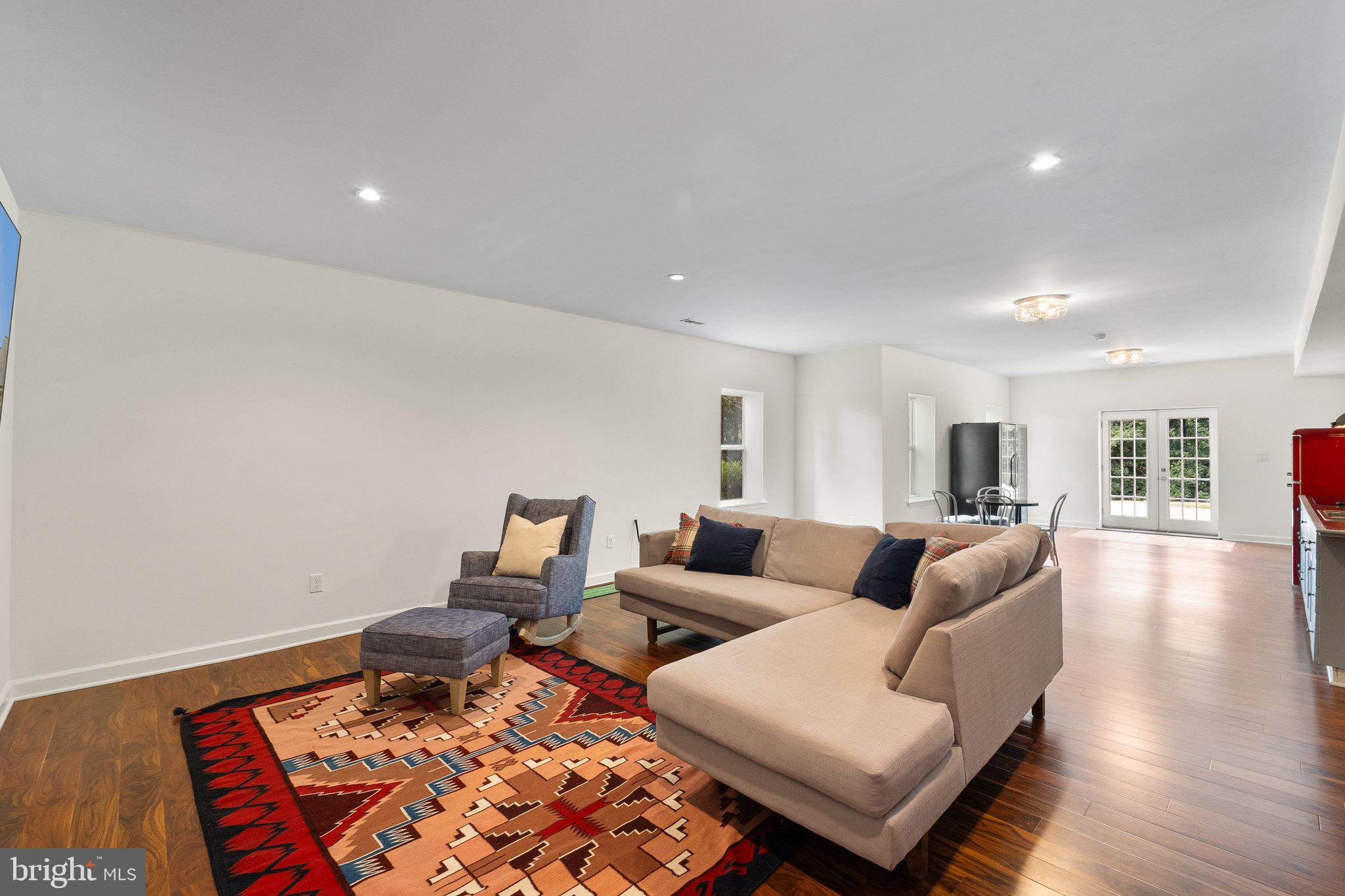 36715 SNICKERSVILLE TURNPIKE