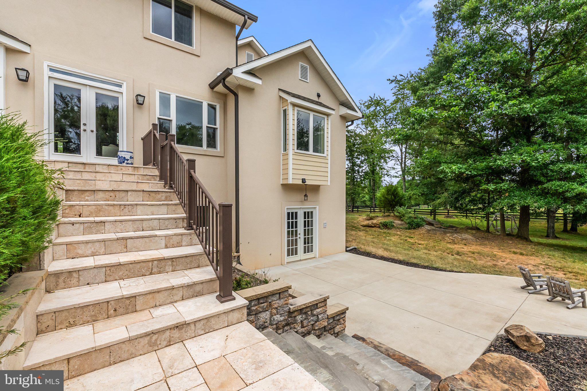 36715 SNICKERSVILLE TURNPIKE