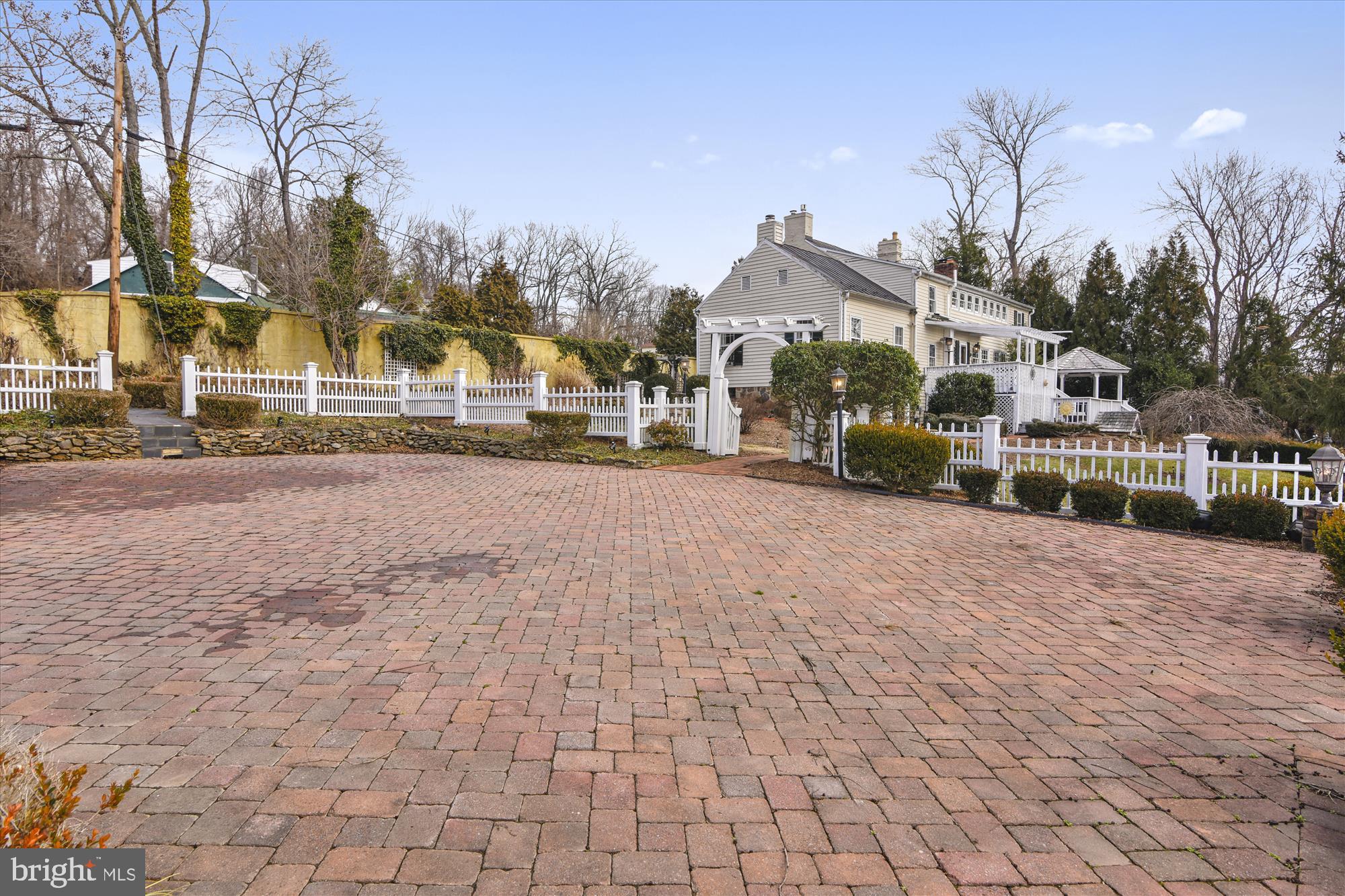 39207 LITTLE RIVER TURNPIKE