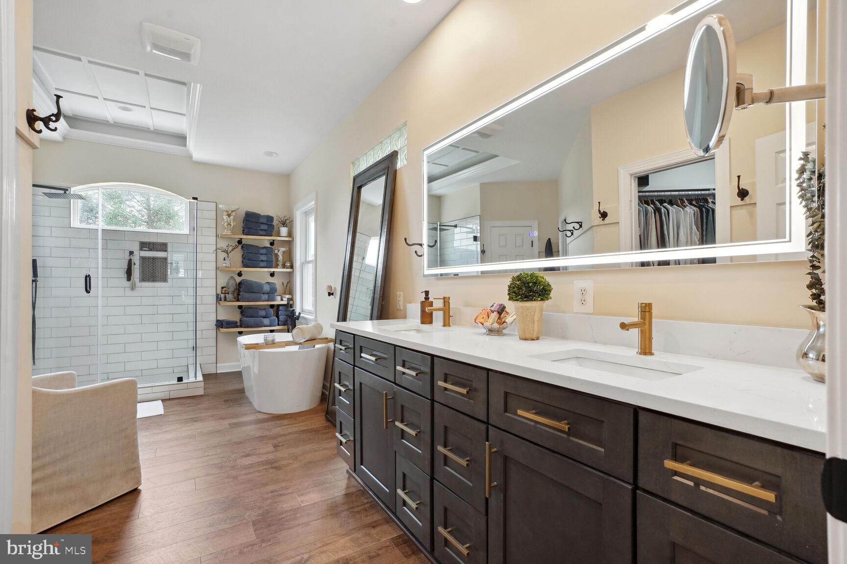 17811 STONELEIGH DRIVE