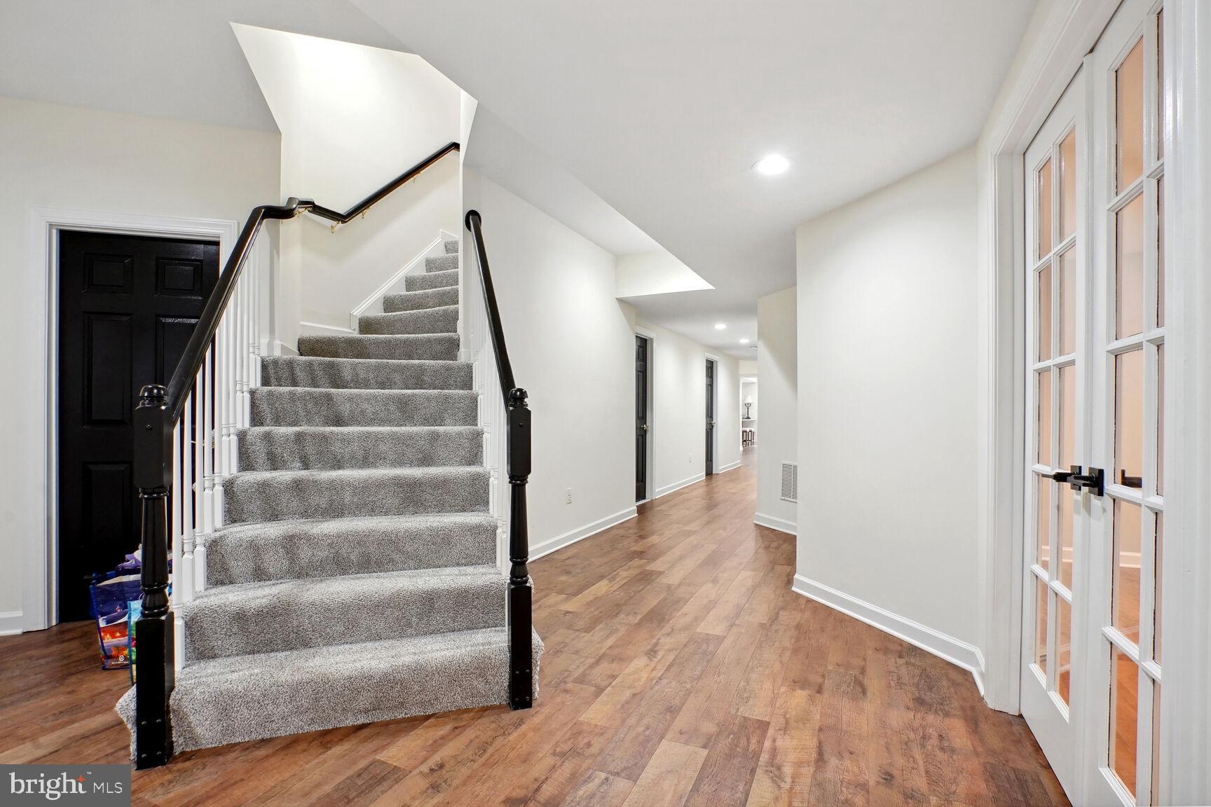 17811 STONELEIGH DRIVE