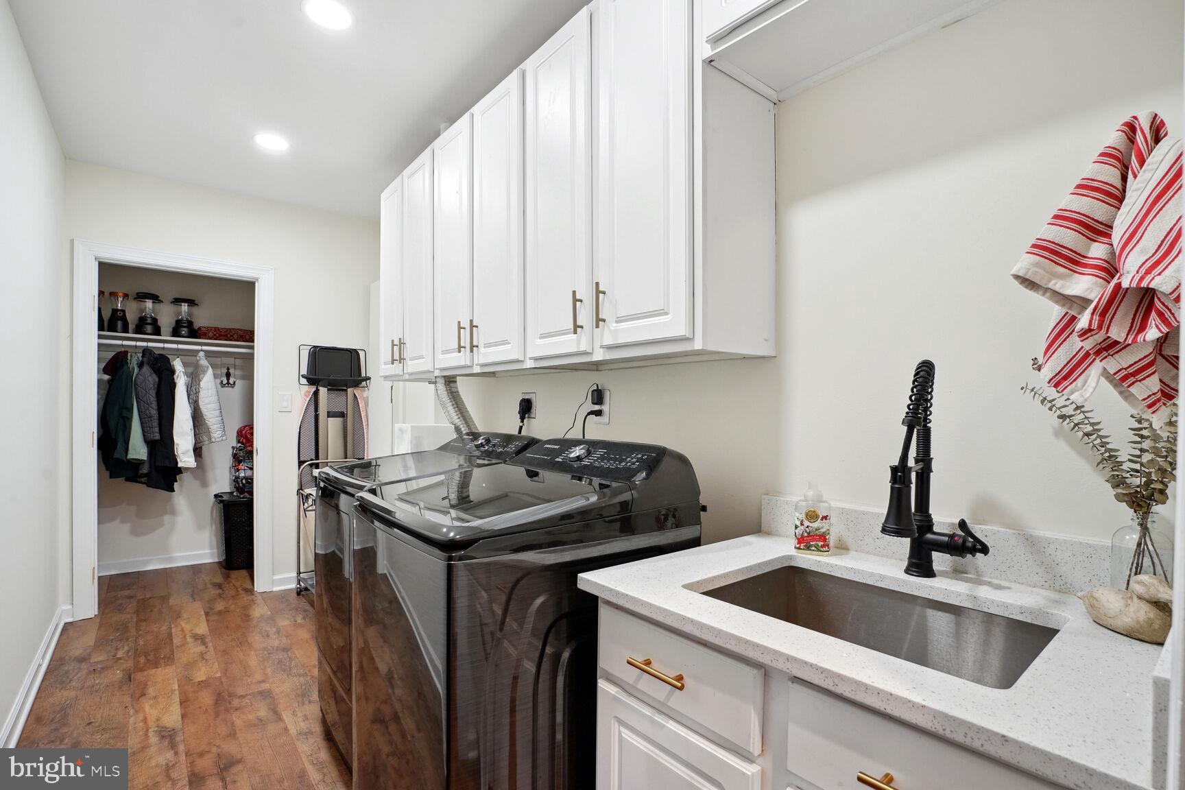 17811 STONELEIGH DRIVE