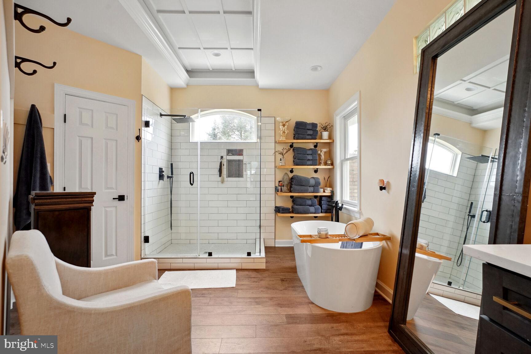 17811 STONELEIGH DRIVE