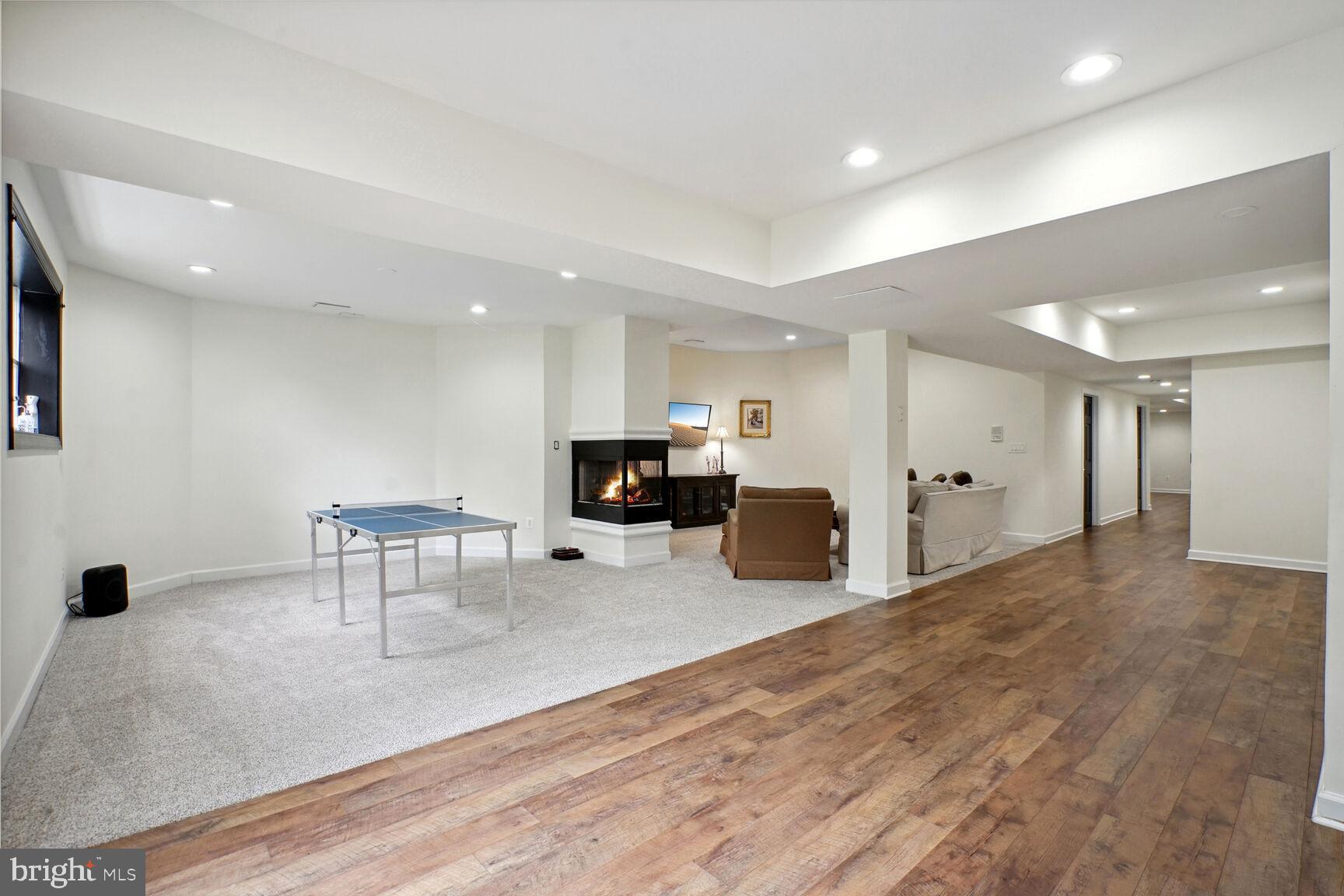 17811 STONELEIGH DRIVE