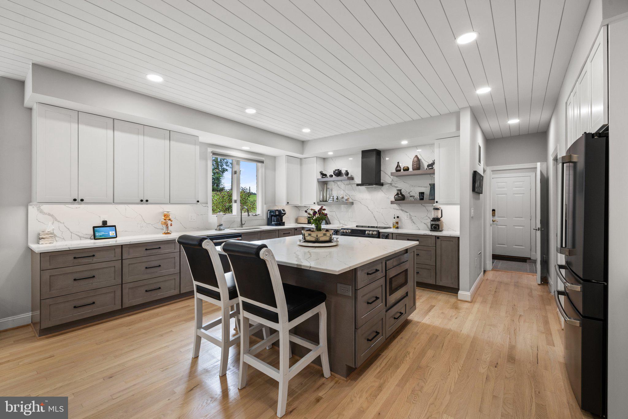 23389 FOUR CHIMNEYS LANE