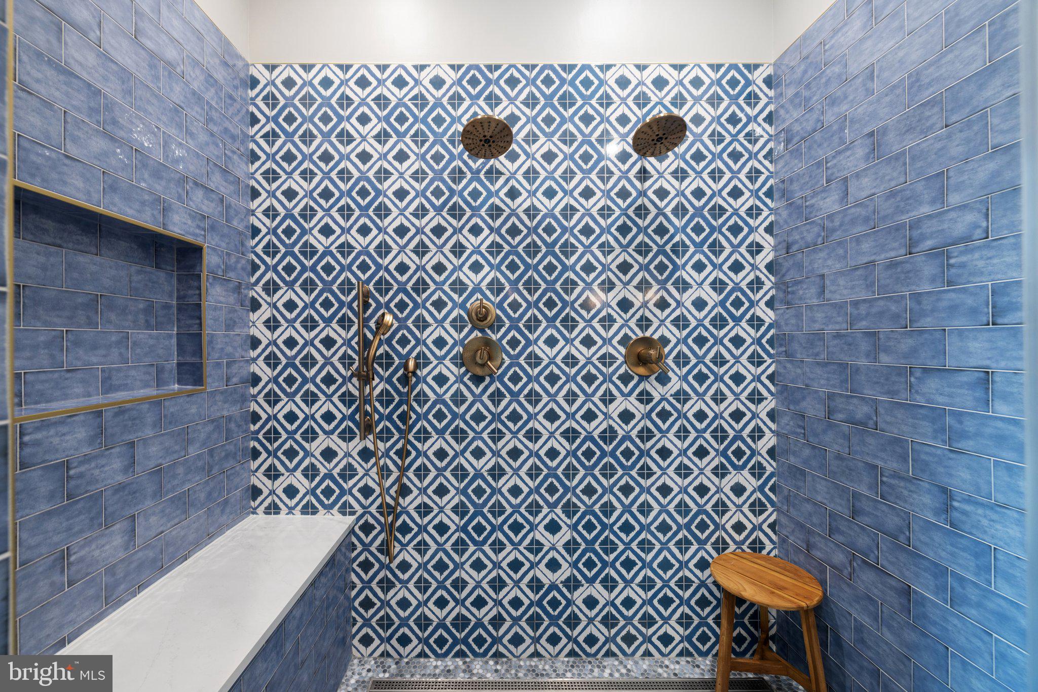 23389 FOUR CHIMNEYS LANE