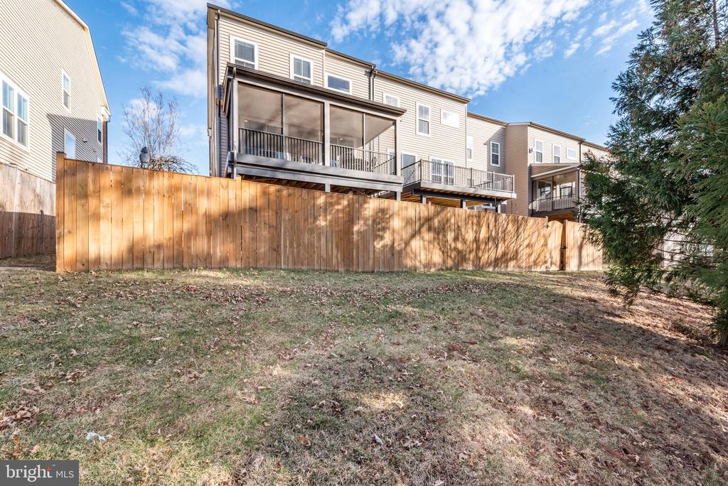 23667 TURTLE POINT TERRACE