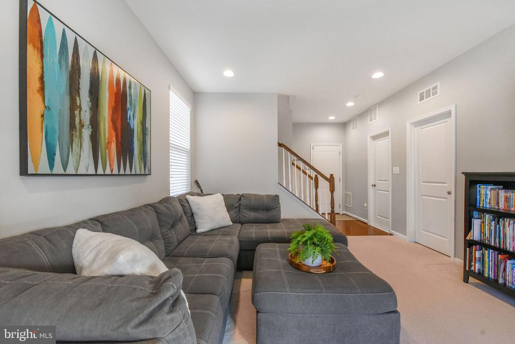 23667 TURTLE POINT TERRACE