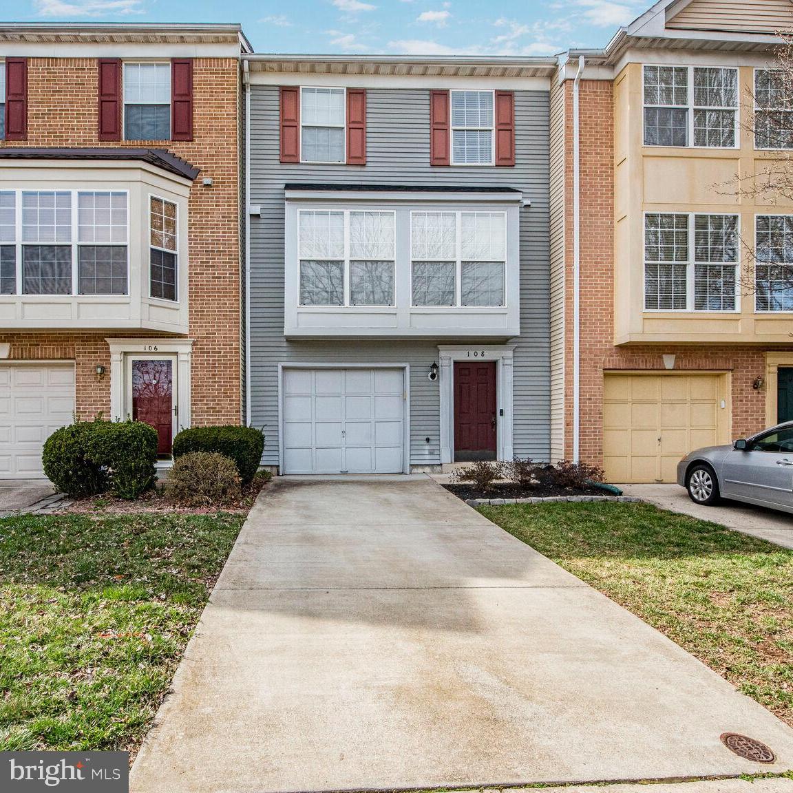 108 HAMPSHIRE SQUARE SW