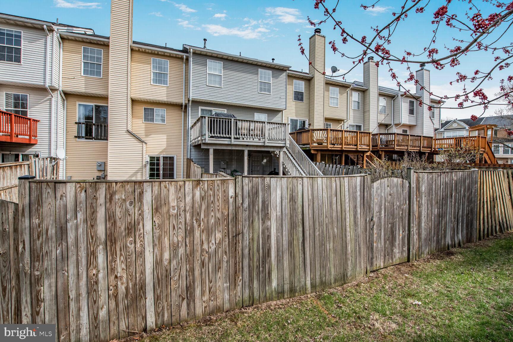 108 HAMPSHIRE SQUARE SW