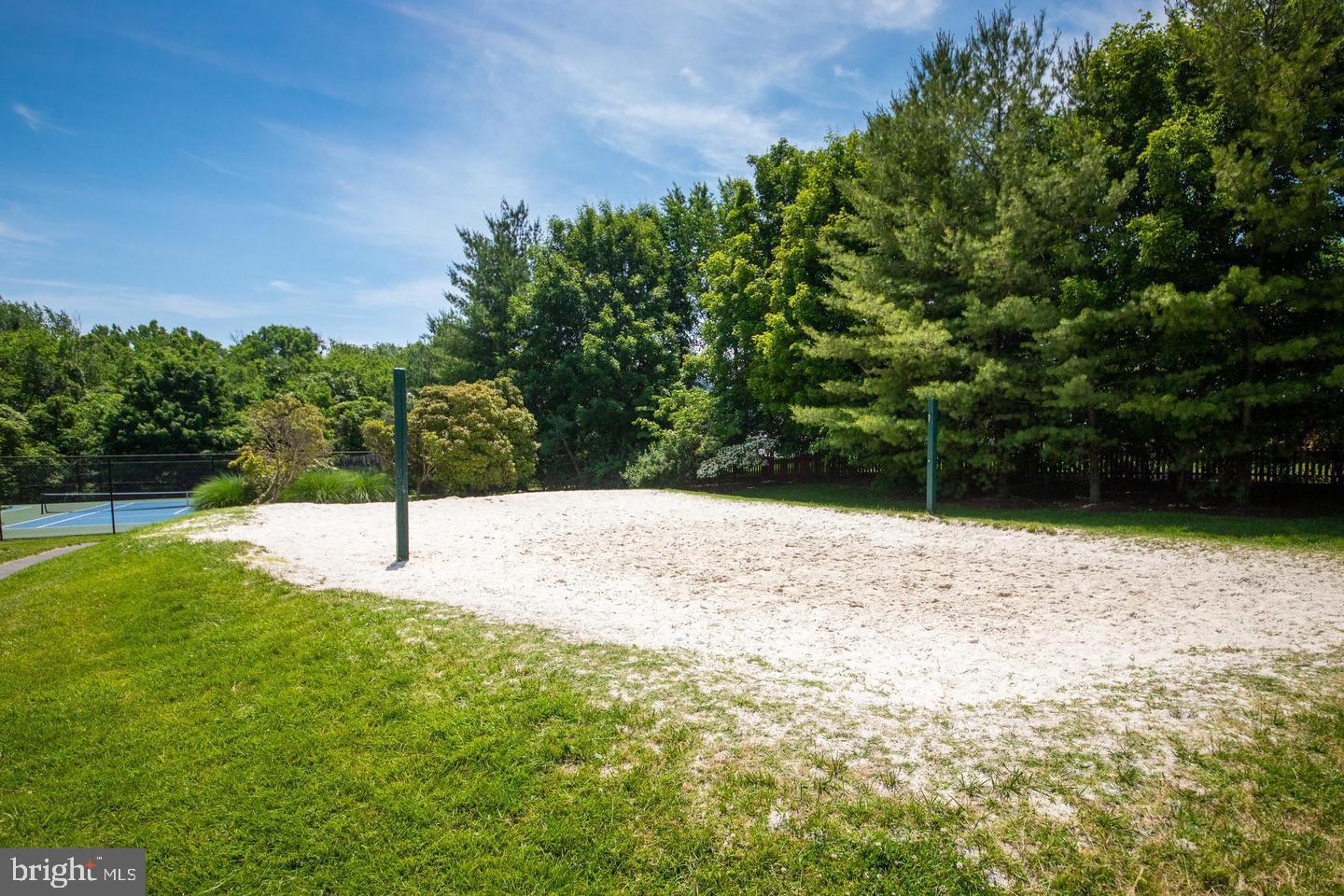 108 HAMPSHIRE SQUARE SW