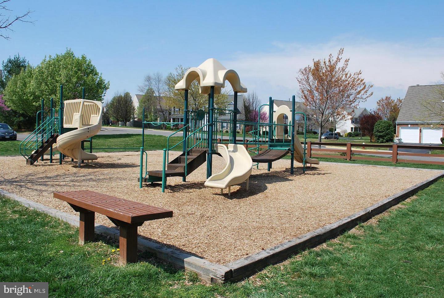 108 HAMPSHIRE SQUARE SW