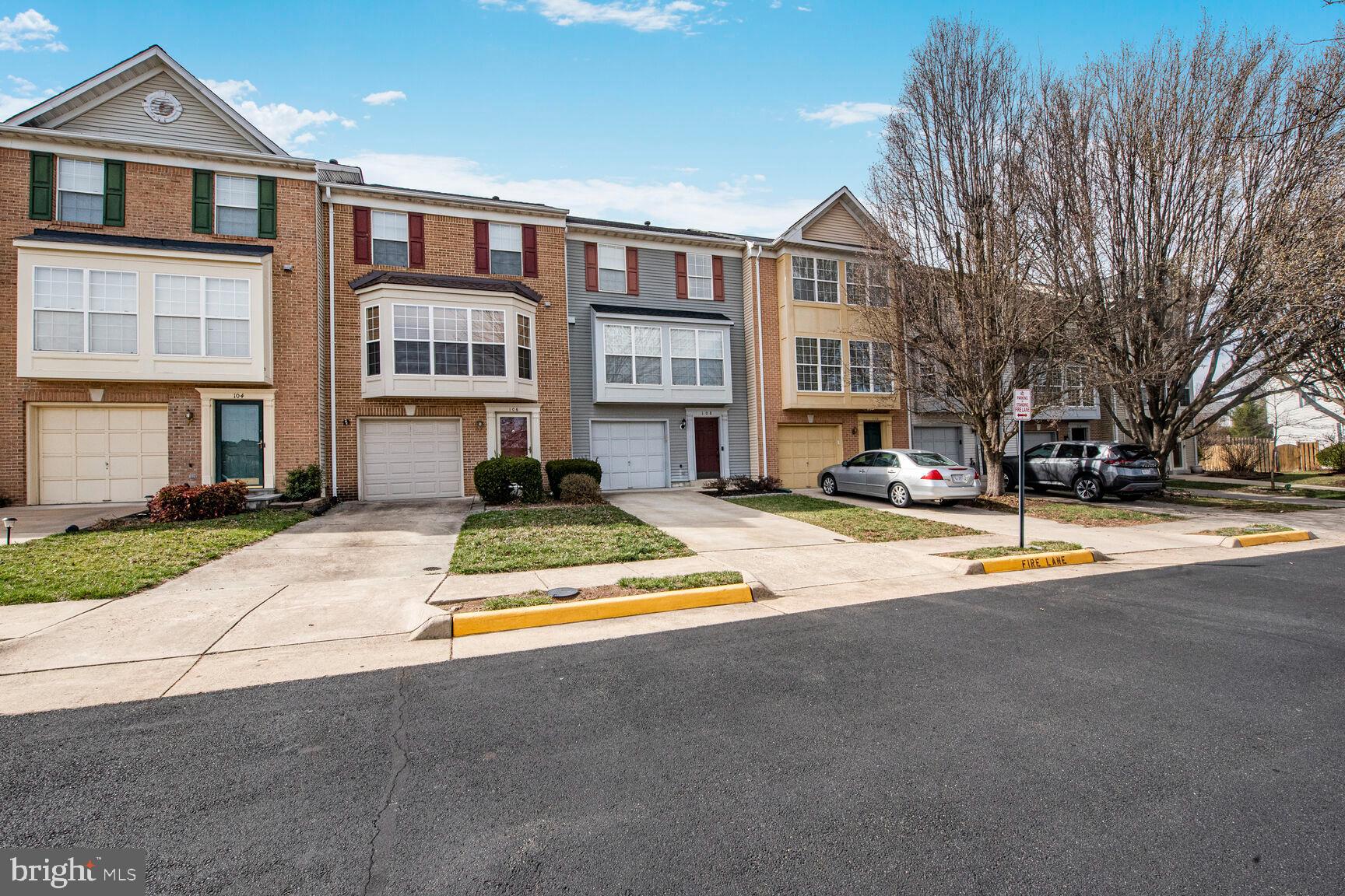 108 HAMPSHIRE SQUARE SW