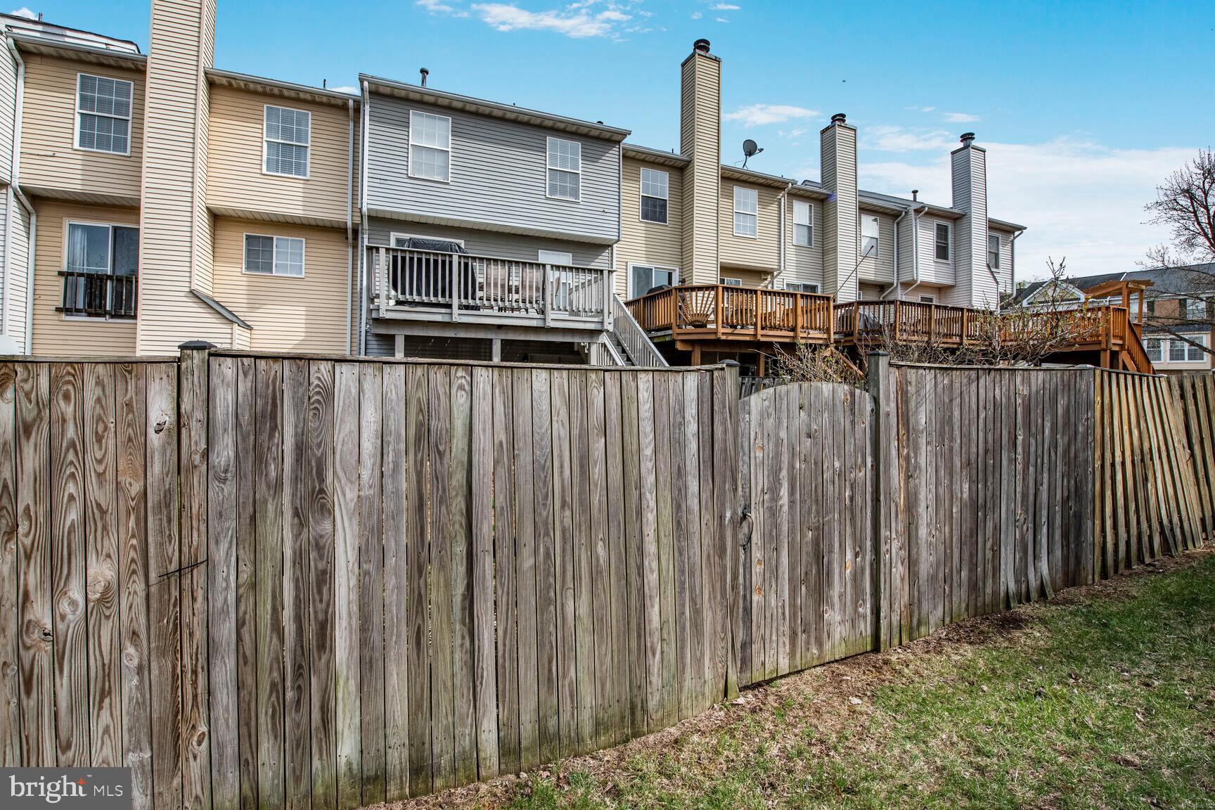 108 HAMPSHIRE SQUARE SW