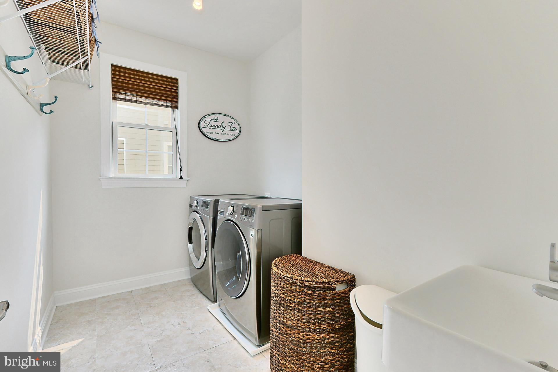 141 AMALFI COURT