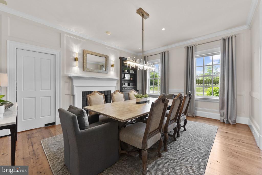 22364 WILSON MEADOWS LANE