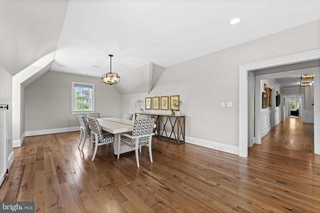 22364 WILSON MEADOWS LANE