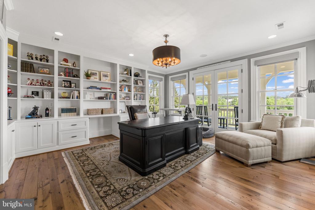 22364 WILSON MEADOWS LANE