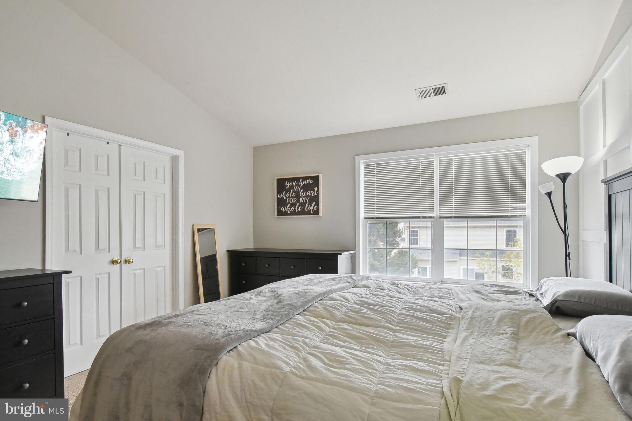 14175 HUNTERS RUN WAY