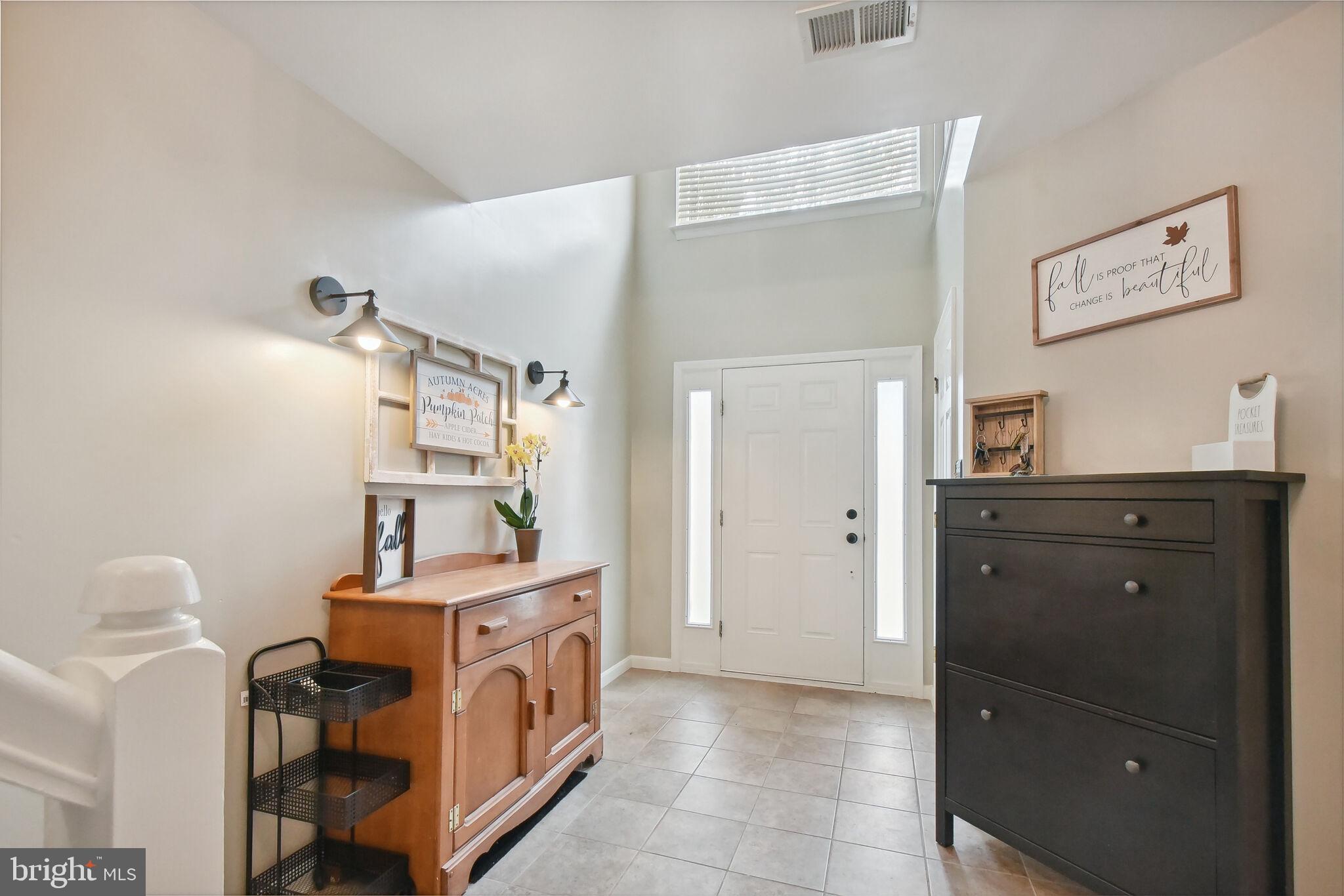 14175 HUNTERS RUN WAY