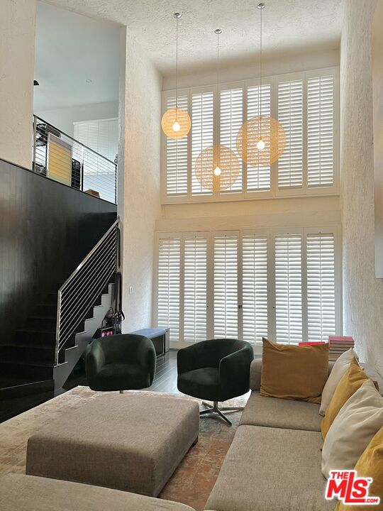 8455 Fountain Ave Unit: 722